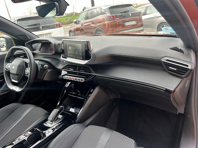 PEUGEOT 2008 GT 1.2 AUTO SPANISH LHD IN SPAIN 22000 MILES SUPERB 1 OWNER 2020